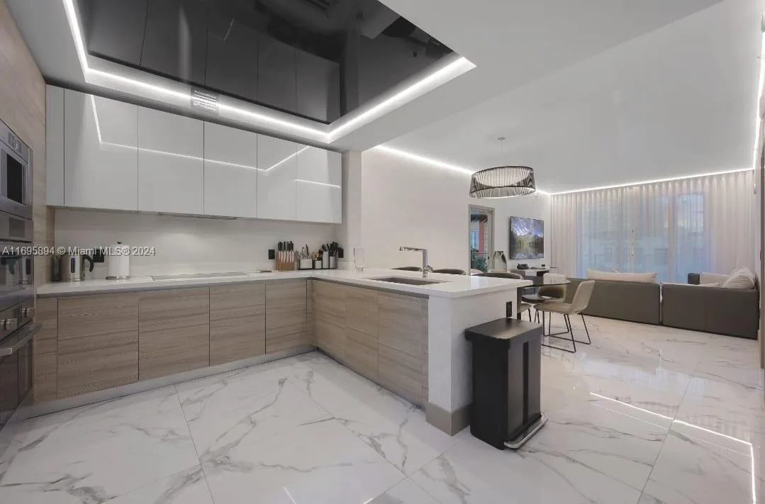 330 Sunny Isles Blvd # 5-603, Sunny Isles Beach, FL 33160