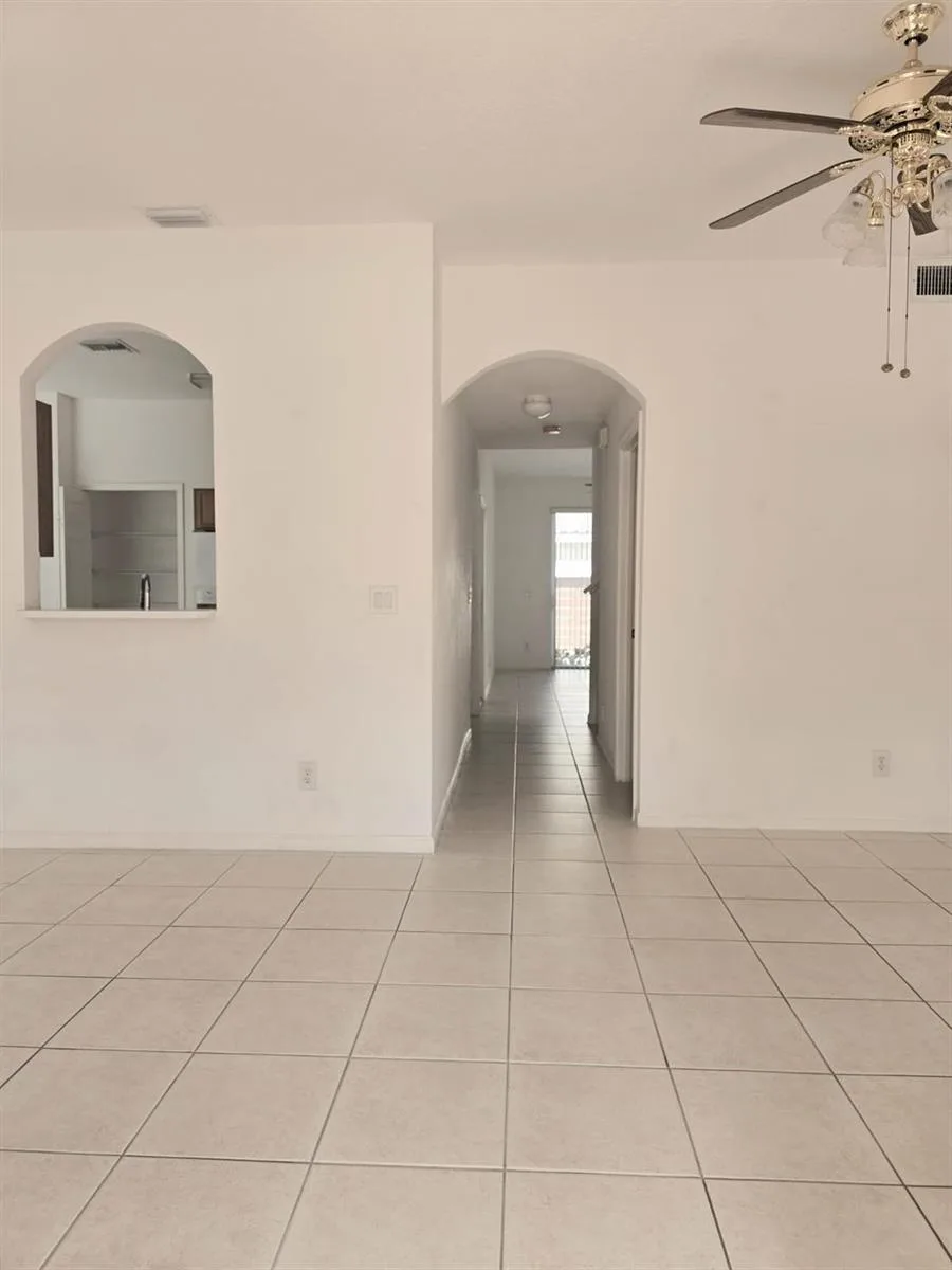 10589 NW 56th Place, Coral Springs, FL 33076 photo 5