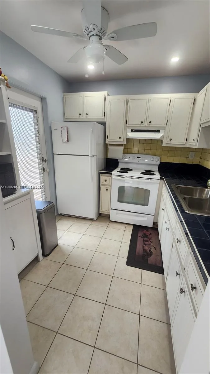 4299 NW 16th St # 209, Lauderhill, FL 33313 photo 3