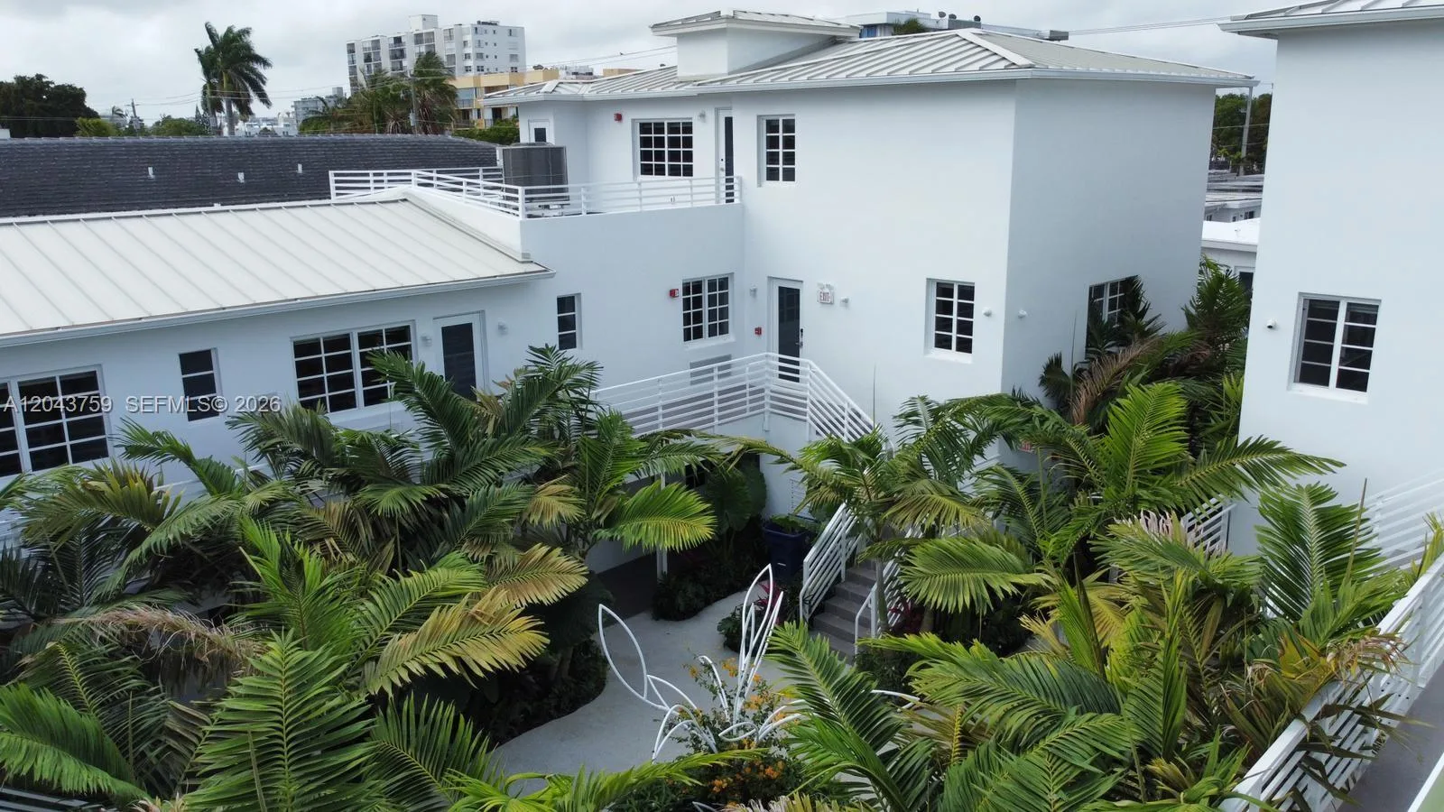 8035 Abbott Ave, Miami Beach, FL 33141