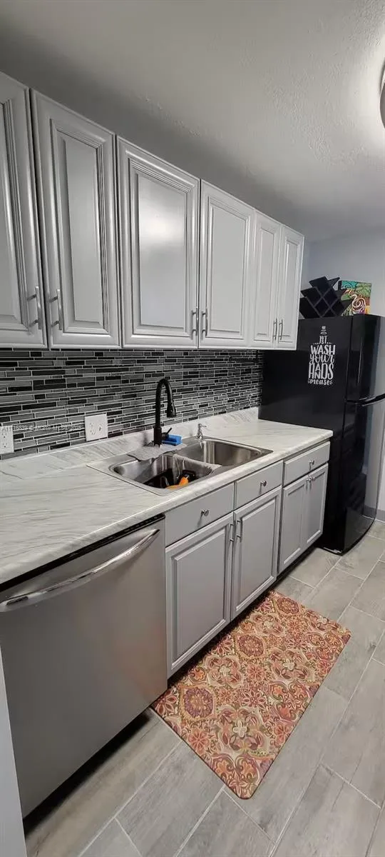 13285 ARBOR POINTE CIR, Tampa, FL 33617 photo 12