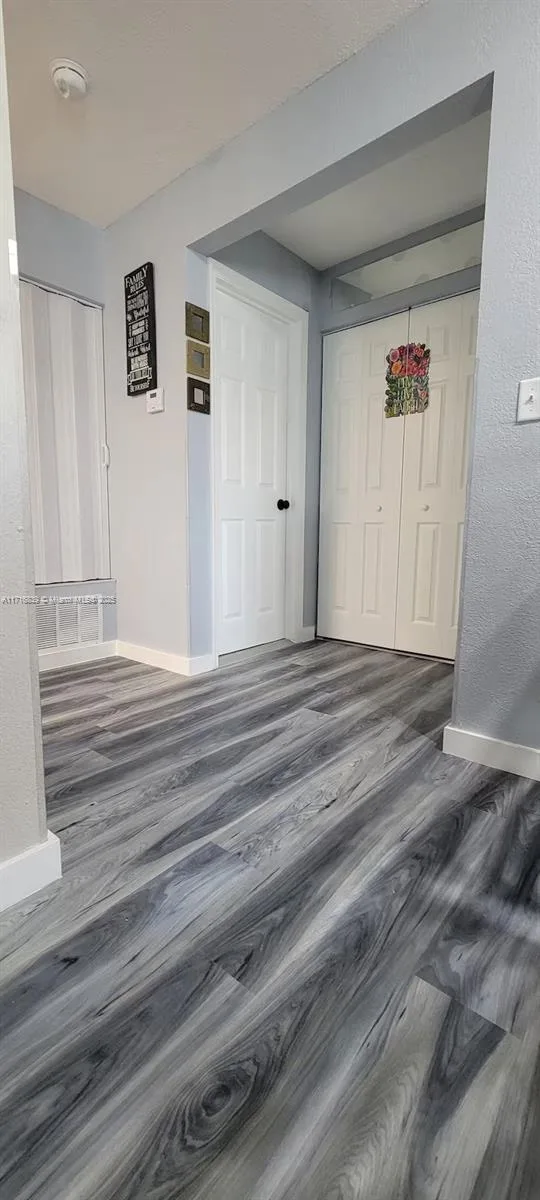 13285 ARBOR POINTE CIR, Tampa, FL 33617 photo 6
