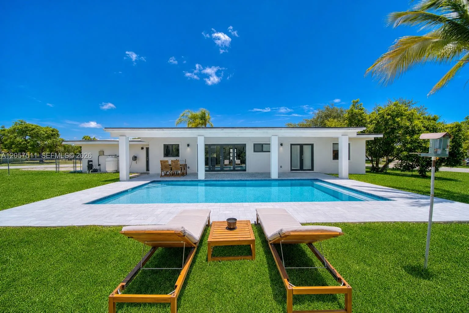 9200 SW 178th St, Palmetto Bay, FL 33157
