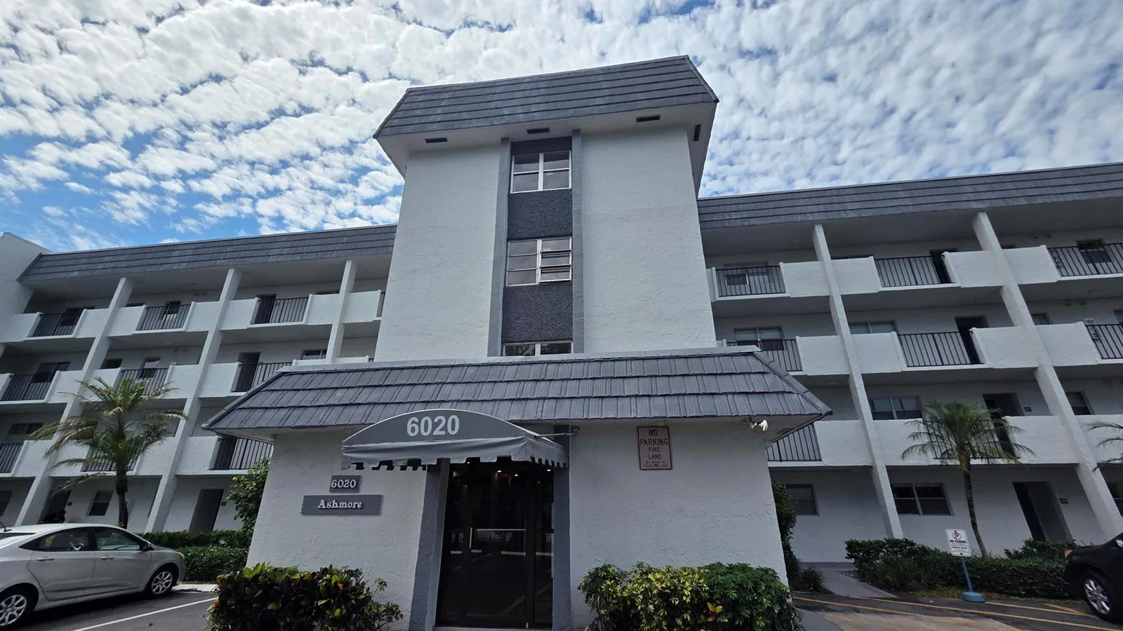 6020 NW 44th Street # 108, Lauderhill, FL 33319