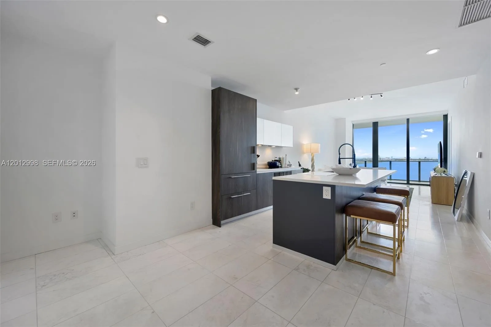480 NE 31st St # 1702, Miami, FL 33137 photo 11