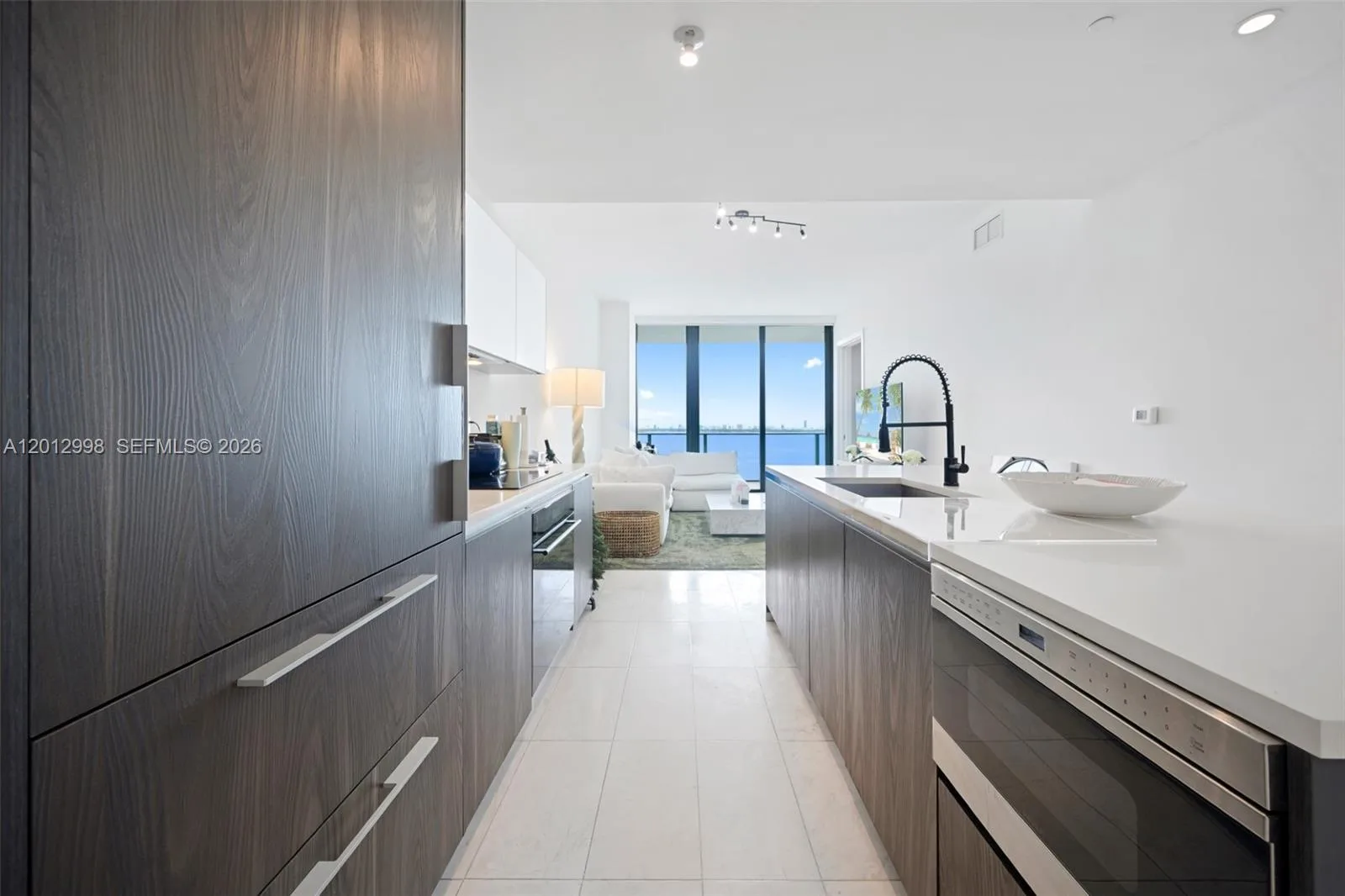 480 NE 31st St # 1702, Miami, FL 33137 photo 13