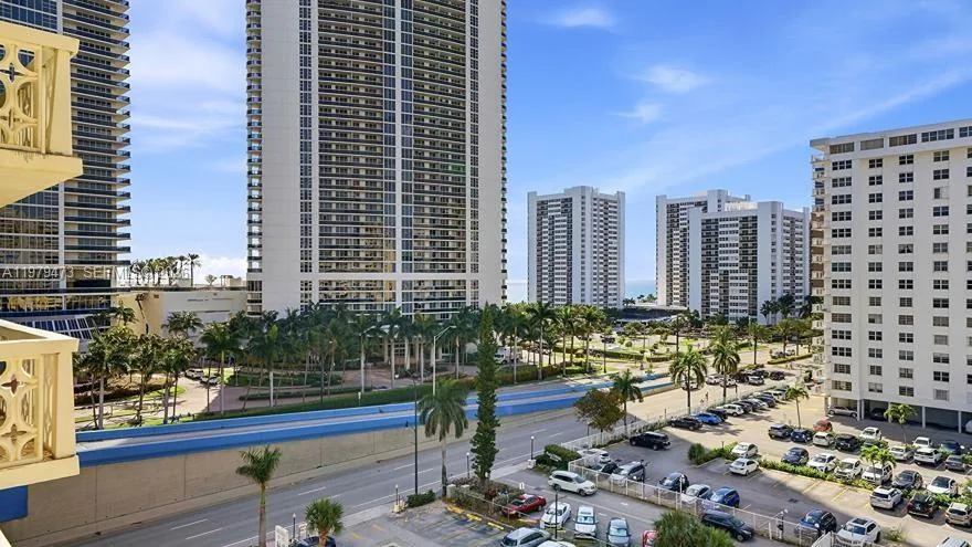 1825 S Ocean Dr # 811, Hallandale Beach, FL 33009 photo 4