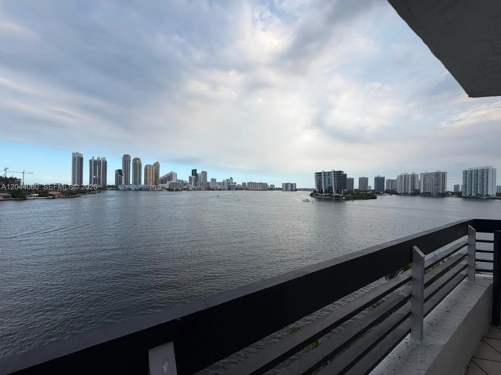 Mystic Pointe 300 – photo 30