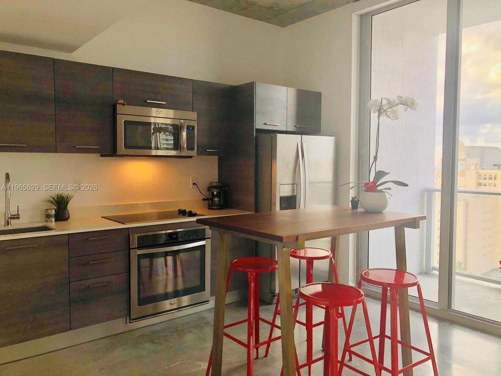 151 SE 1st St # 1808, Miami, FL 33131 photo 3
