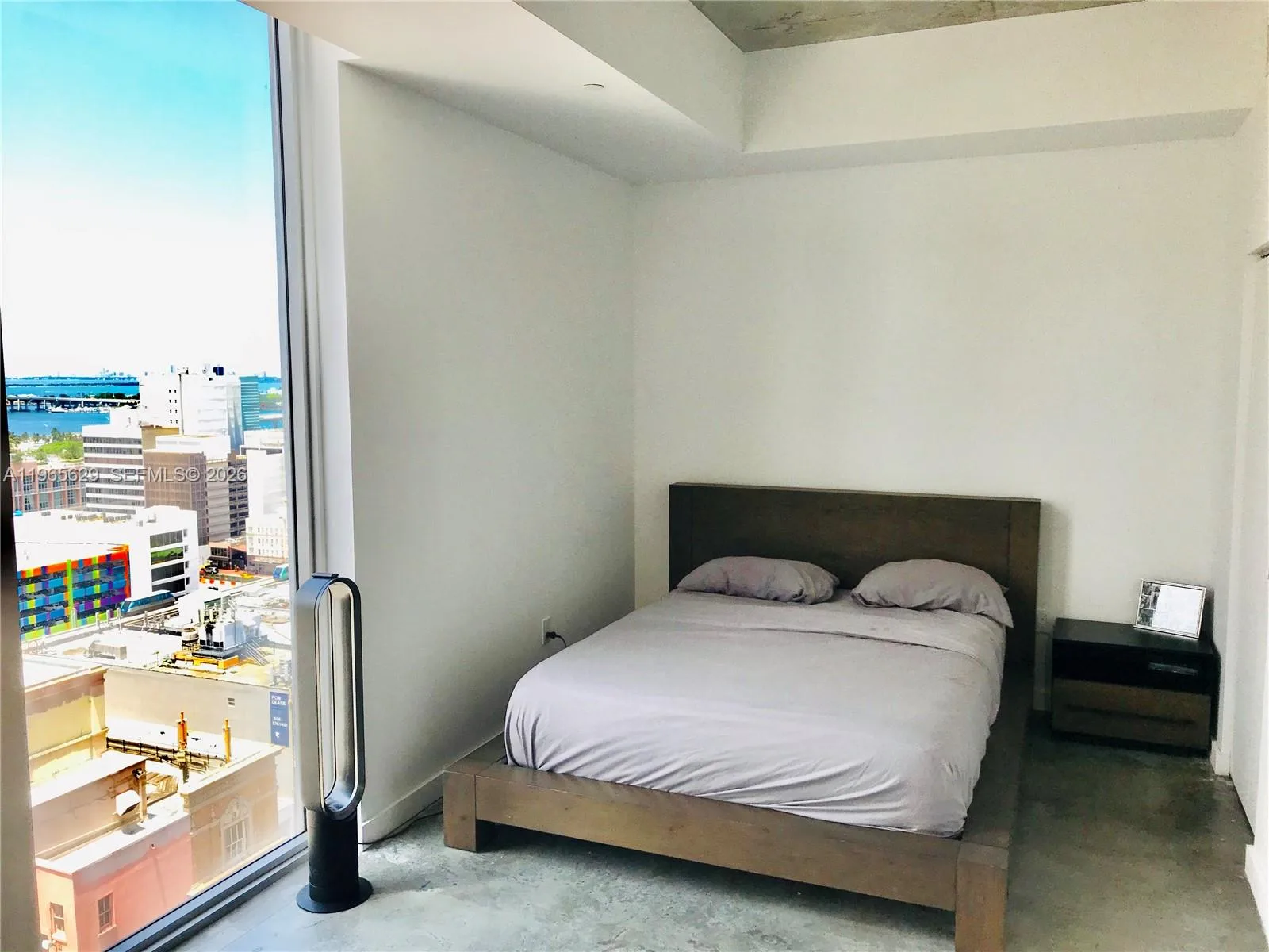 151 SE 1st St # 1808, Miami, FL 33131 photo 5