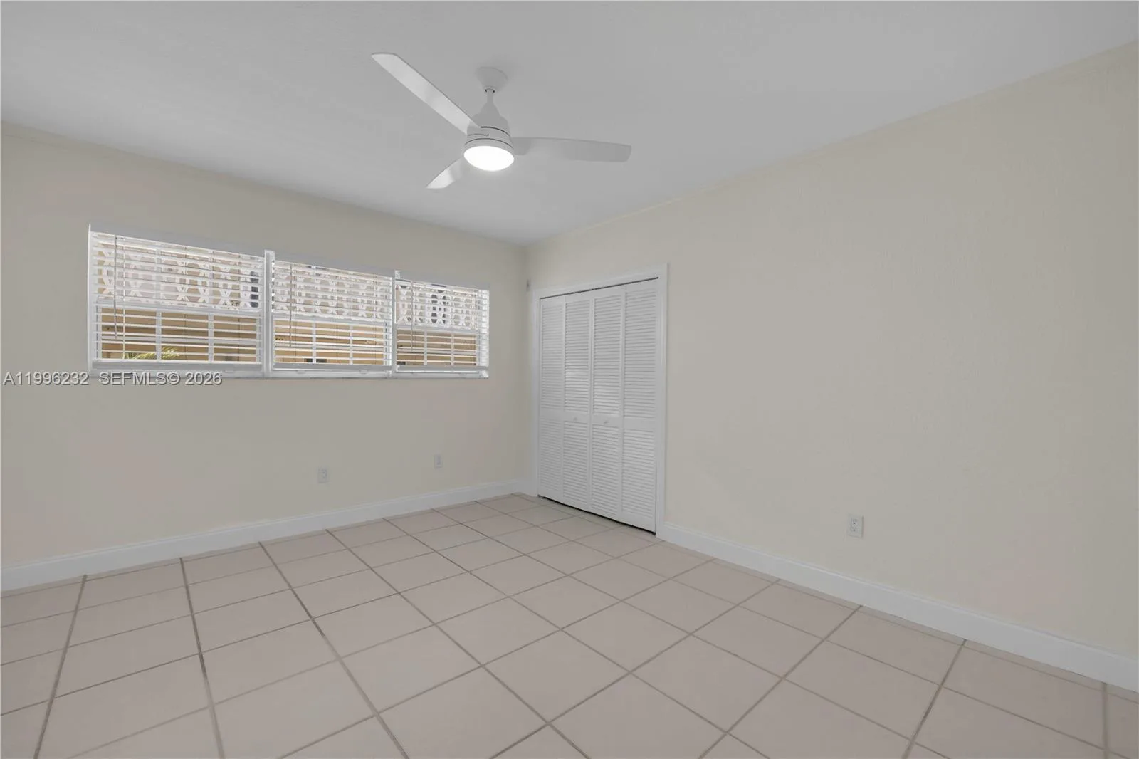 462 Golden Isles Dr # 210, Hallandale Beach, FL 33009 photo 11