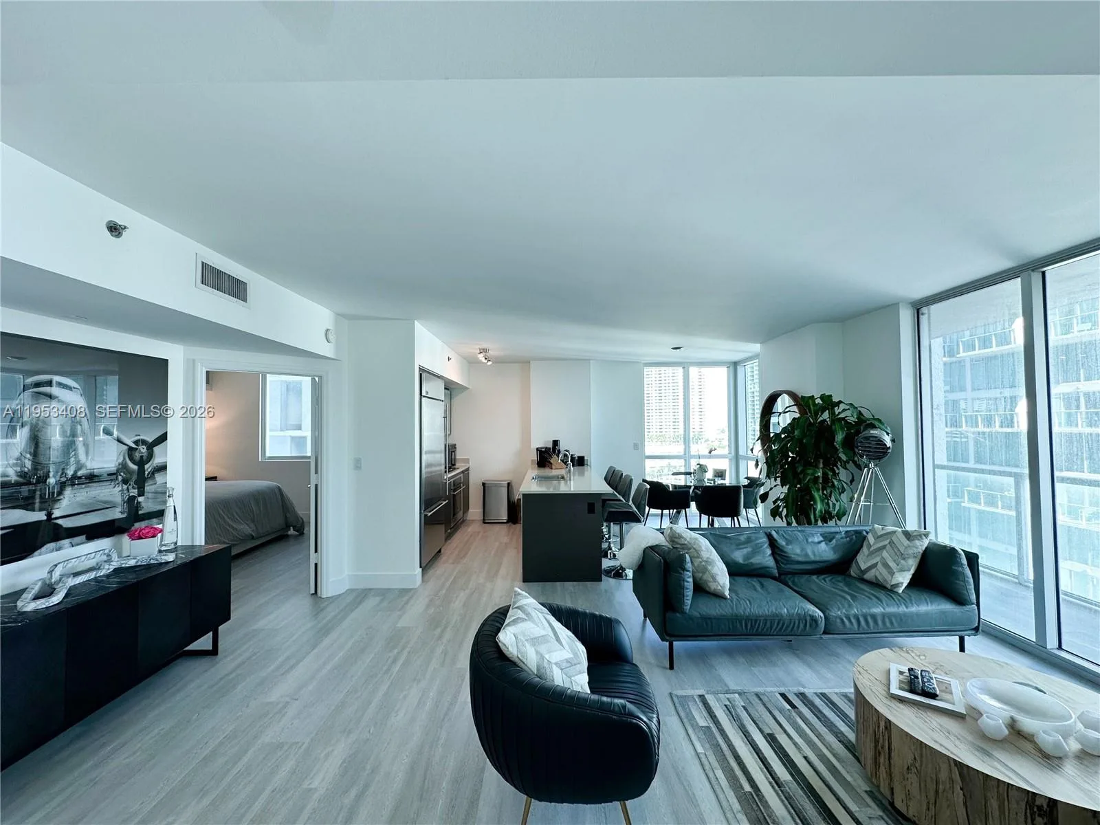 55 SE 6th St # 1601, Miami, FL 33131