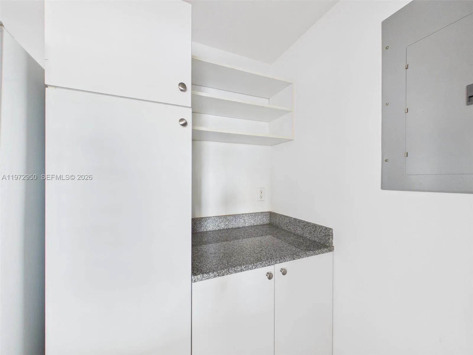 275 NE 18th St # 810, Miami, FL 33132 photo 8