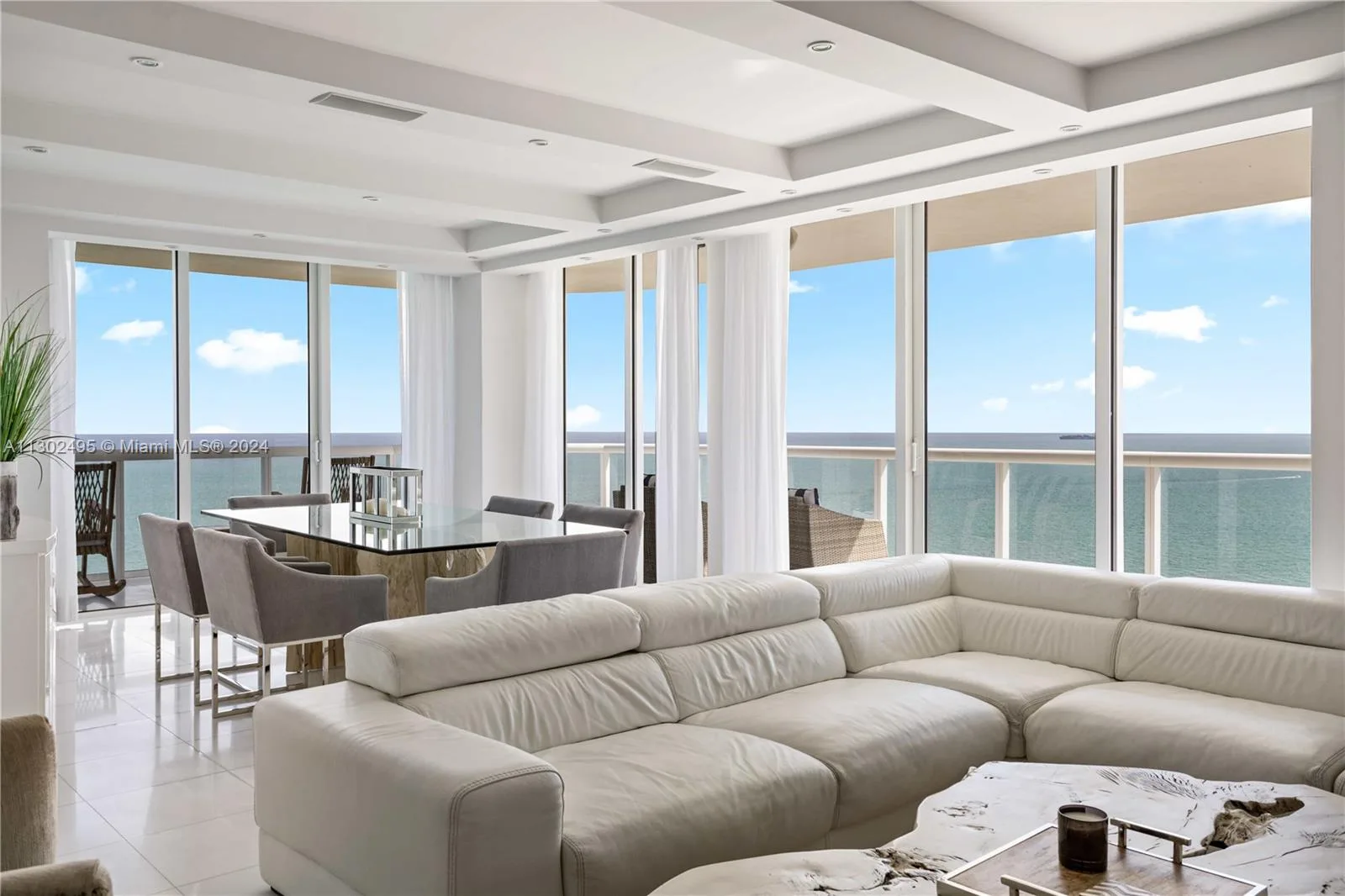 6365 Collins Ave # 3803, Miami Beach, FL 33141