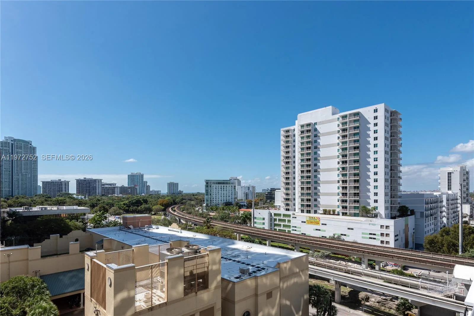 79 SW 12th St # 1105-S, Miami, FL 33130 photo 4