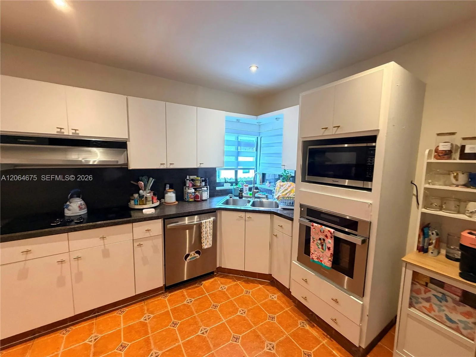 1525 SW 19th Ter, Miami, FL 33145 photo 10
