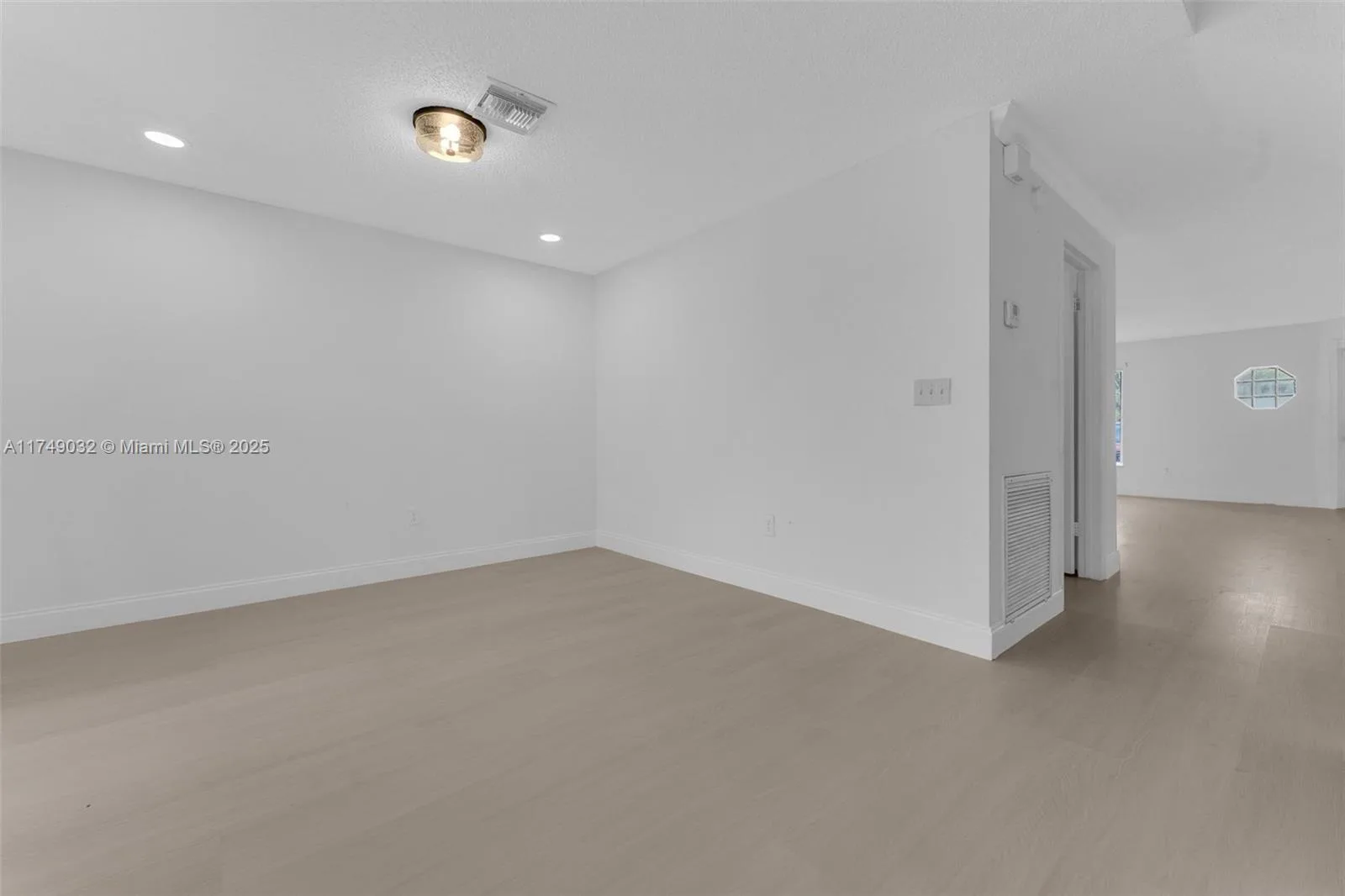 9745 NW 37th St # 9745, Sunrise, FL 33351 photo 6