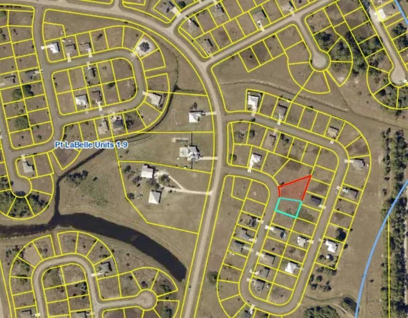 9050 Green Circle, FL 33935 photo 4