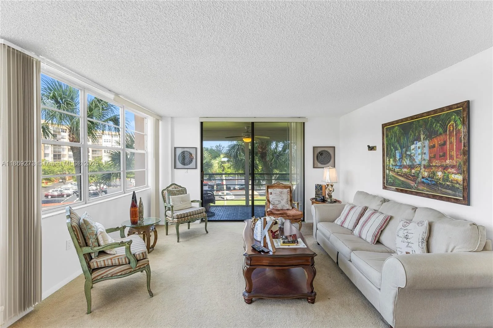 1000 Saint Charles Pl # 319, Pembroke Pines, FL 33026 photo 4