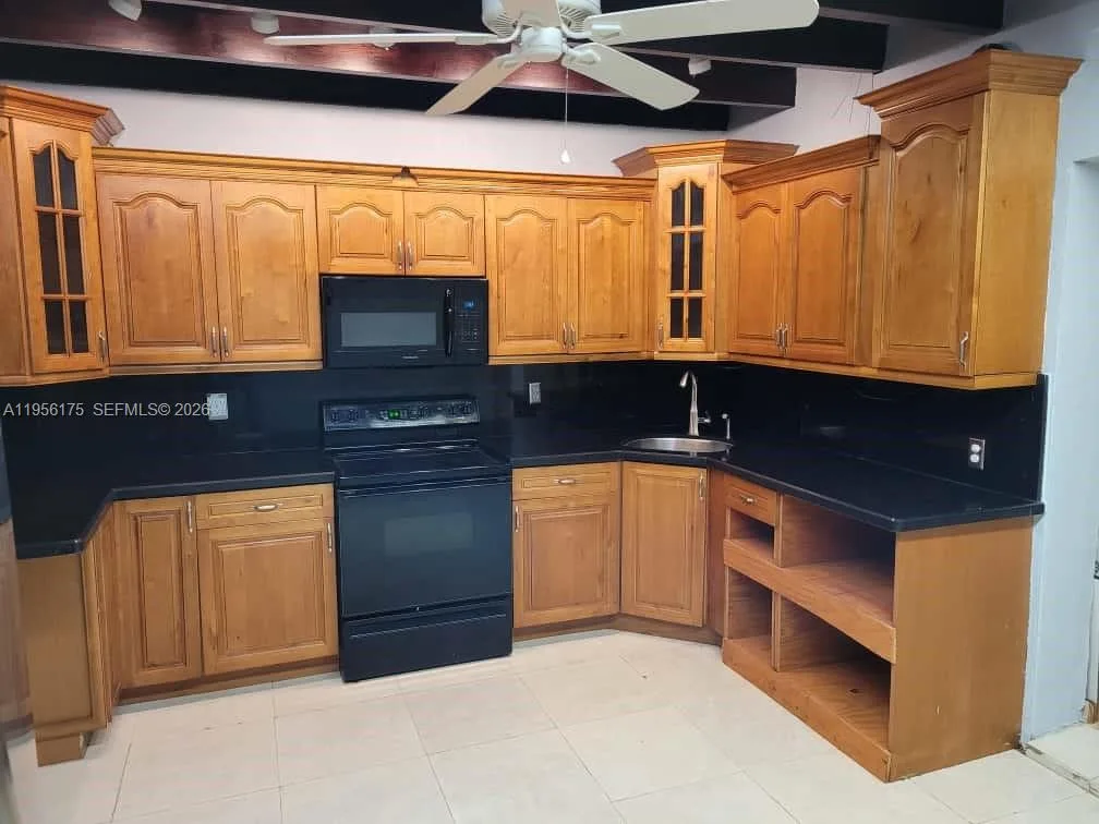 2828 SW 3rd St # front, Miami, FL 33135 photo 5