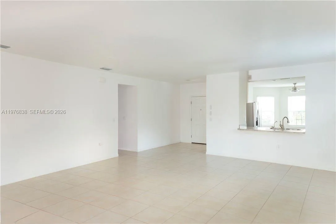 2802 40TH ST SW, Lehigh Acres, FL 33976 photo 5