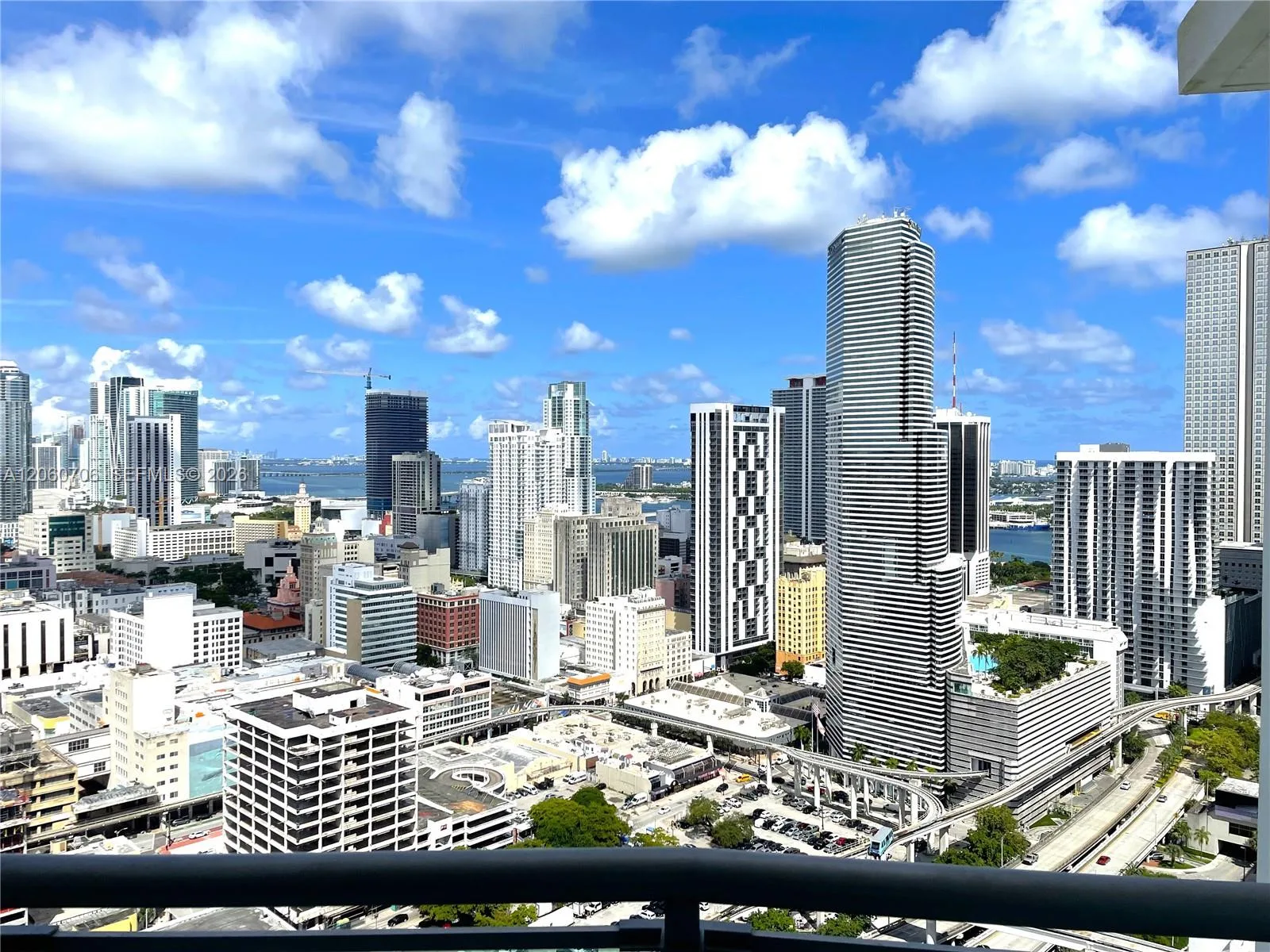 350 S Miami Ave # 3713, Miami, FL 33130 photo 2