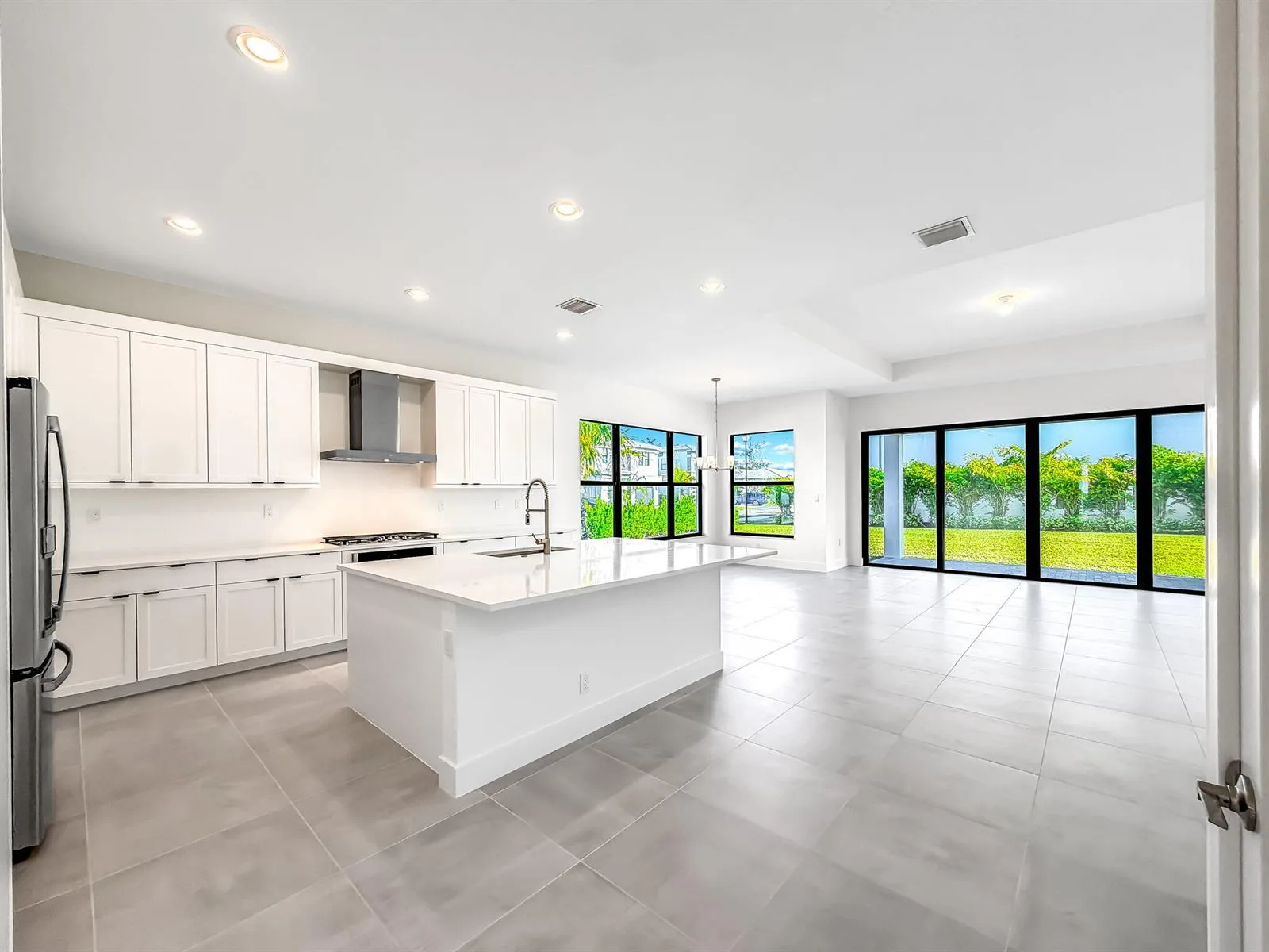 8286 Fishers Island Way, Boca Raton, FL 33434 photo 5