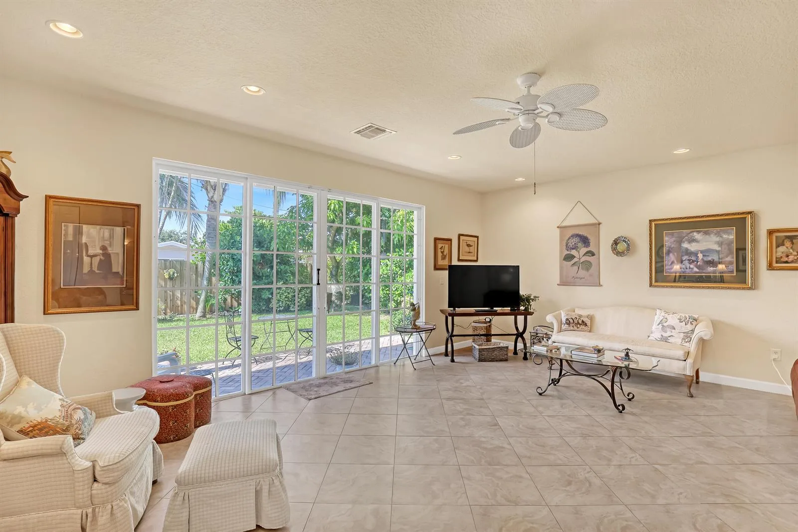 2560 NE 11th Street, Pompano Beach, FL 33062 photo 4