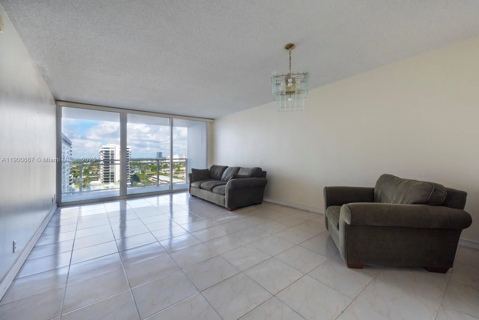 2030 S Ocean Dr # 1002, Hallandale Beach, FL 33009 photo 2