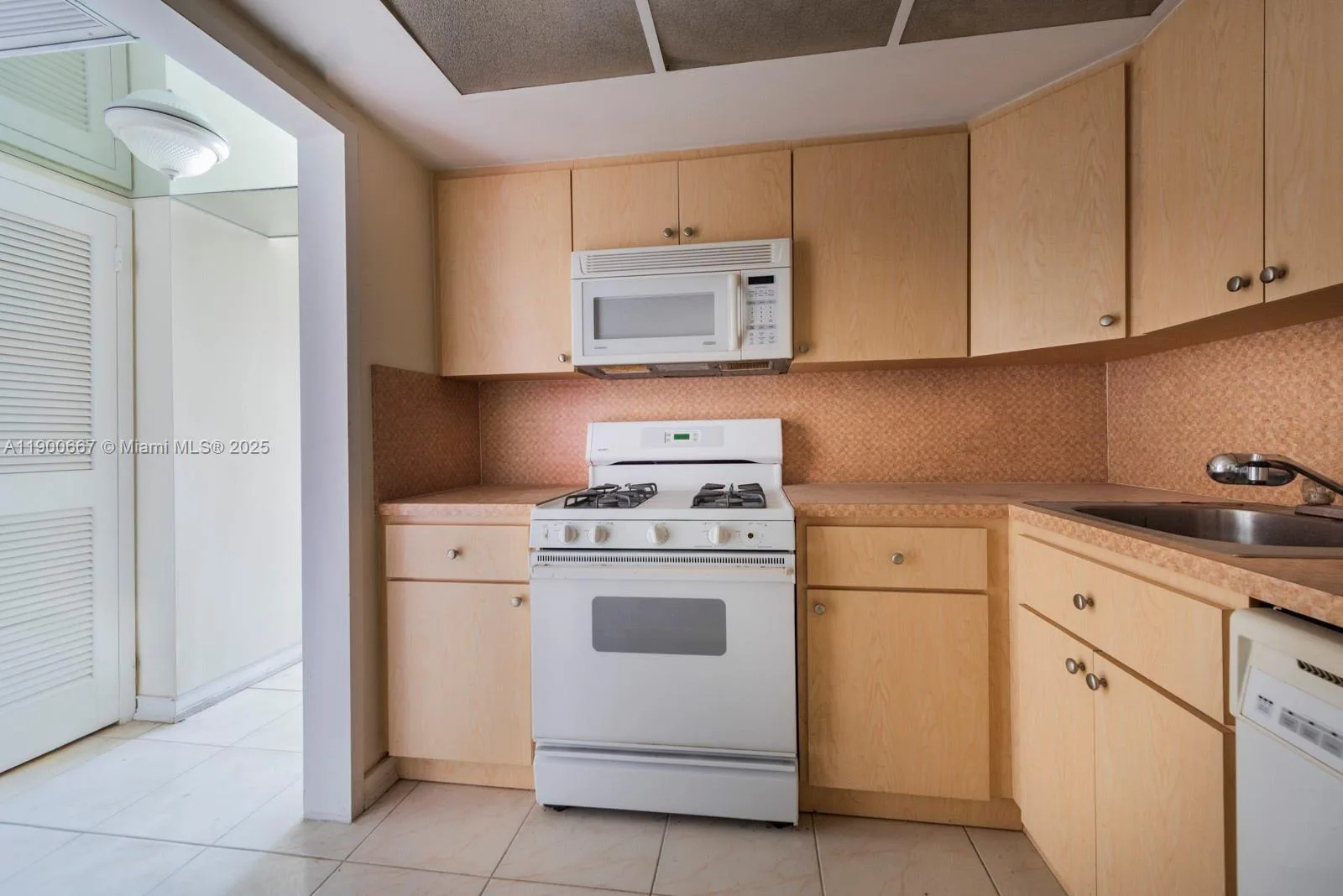 2030 S Ocean Dr # 1002, Hallandale Beach, FL 33009 photo 9