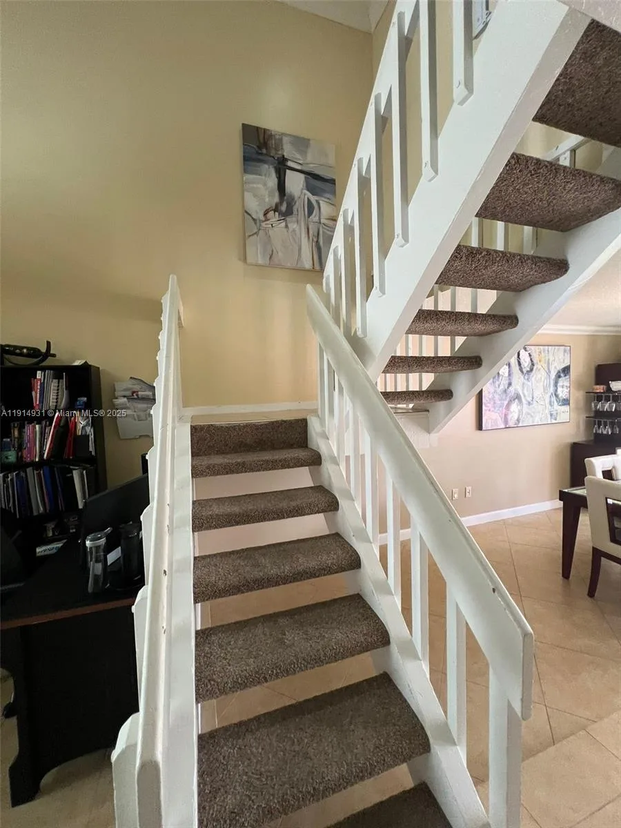 9894 Fairway Cove Ln, Plantation, FL 33324 photo 11