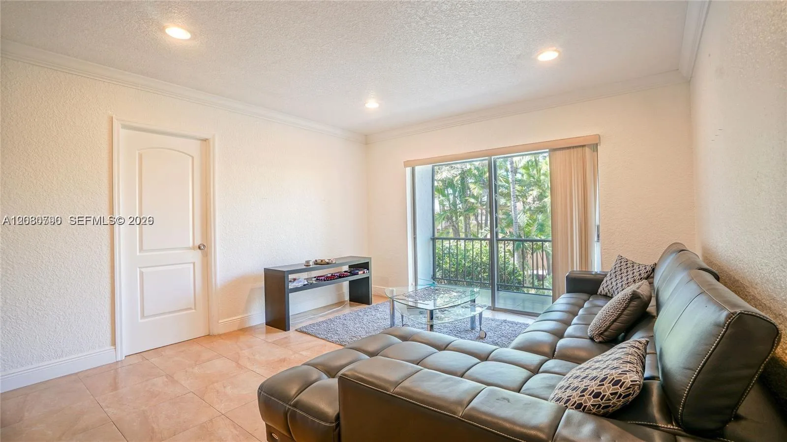 7915 SW 104th St # 202G, Miami, FL 33156