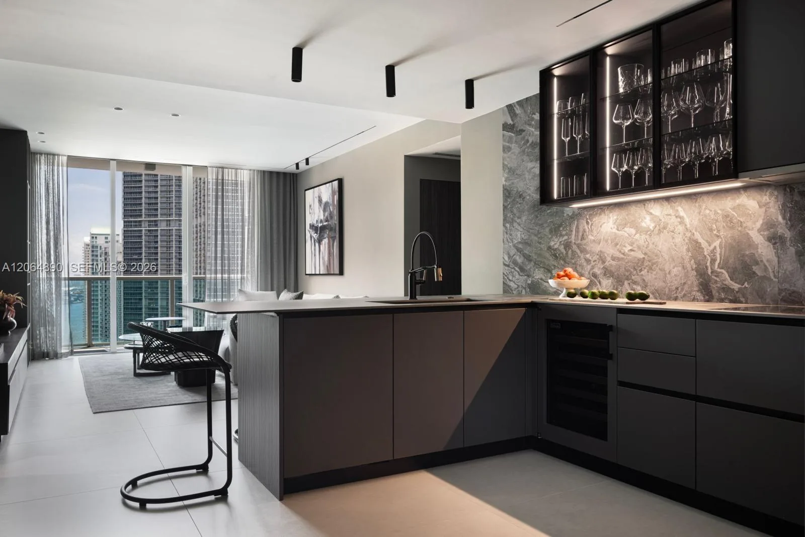 31 SE 5th St # 3718, Miami, FL 33131 — zdjęcie 3