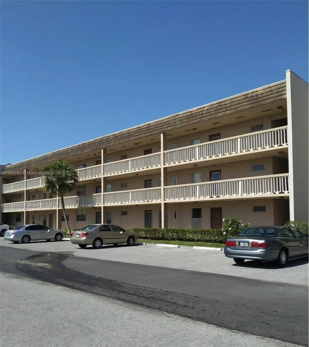 6150 NW 62nd St # 308, Tamarac, FL 33319