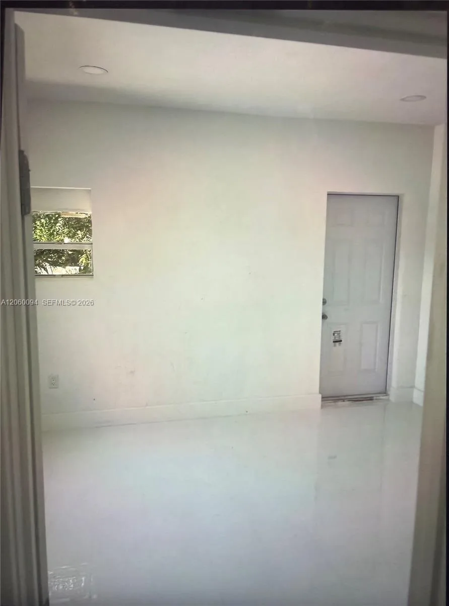 1870 NW 5th St # 1, Miami, FL 33125 photo 7