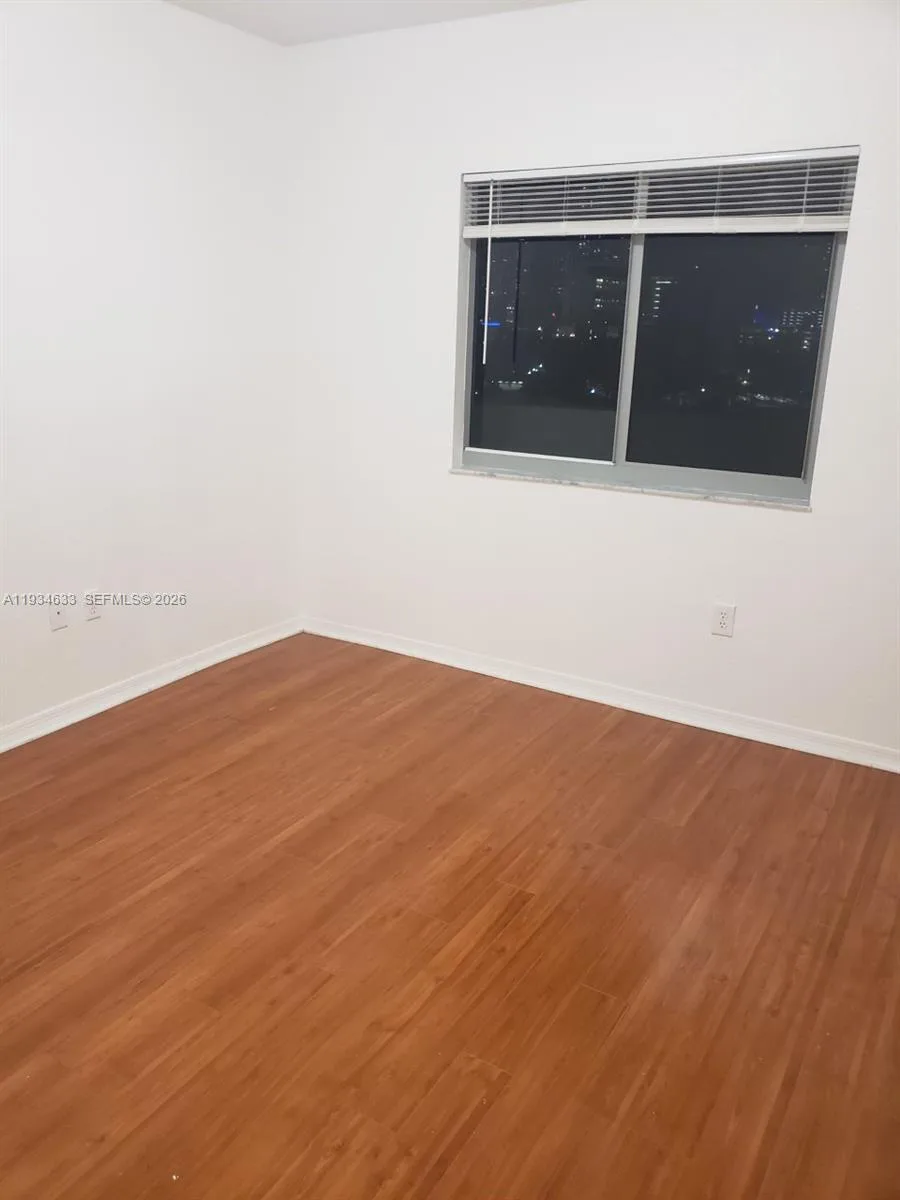 36 NW 6th Ave # 906, Miami, FL 33128 photo 11