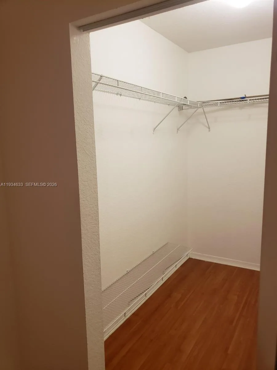 36 NW 6th Ave # 906, Miami, FL 33128 photo 7