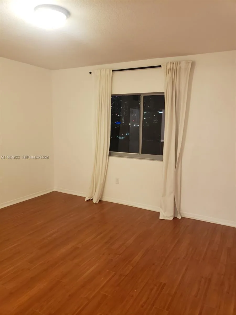 36 NW 6th Ave # 906, Miami, FL 33128 photo 9