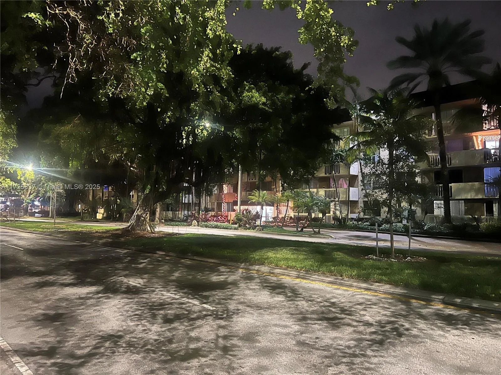 1805 Sans Souci Blvd # 429, North Miami, FL 33181 photo 13