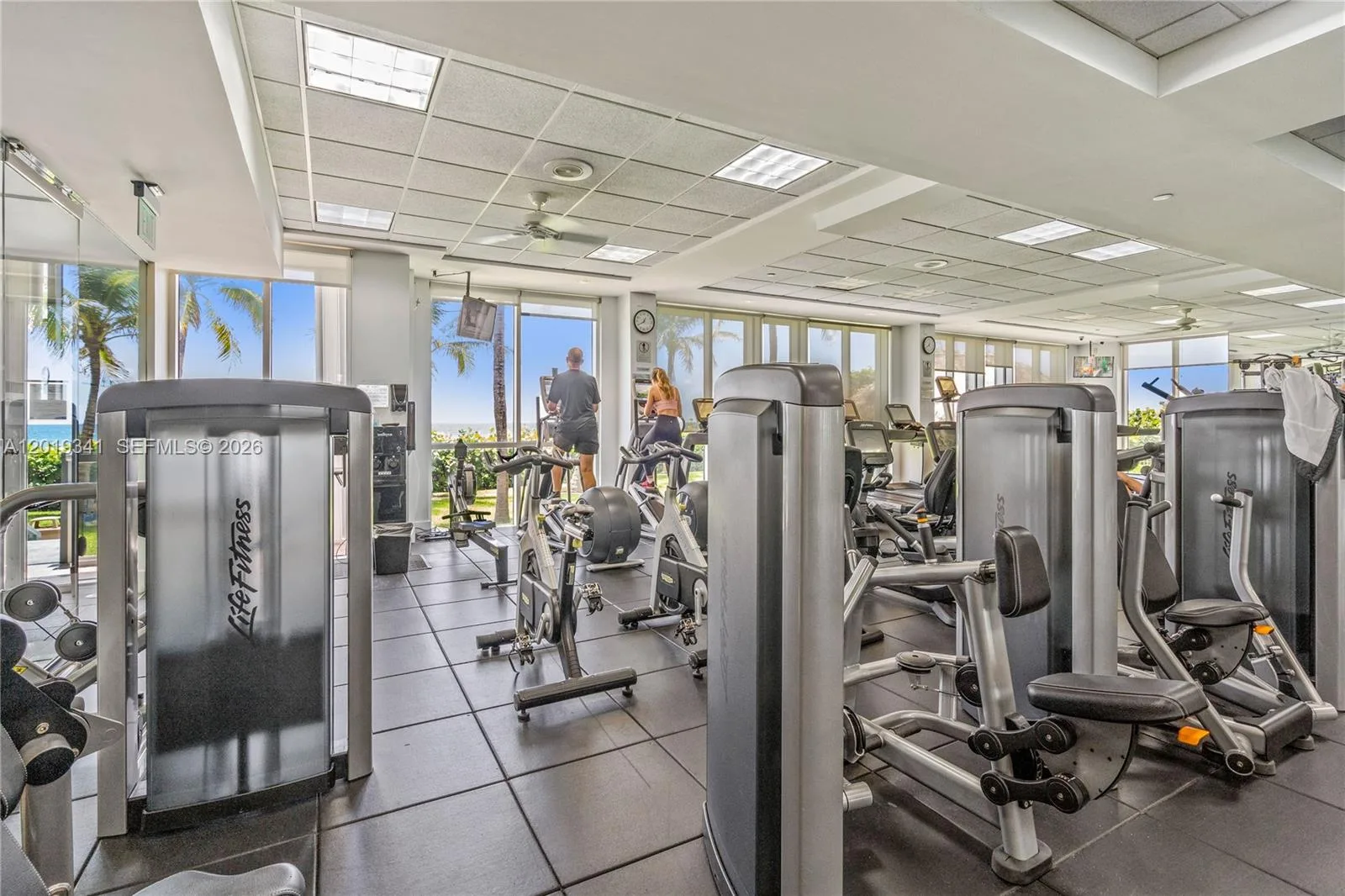16500 Collins Ave # 652, Sunny Isles Beach, FL 33160 photo 9