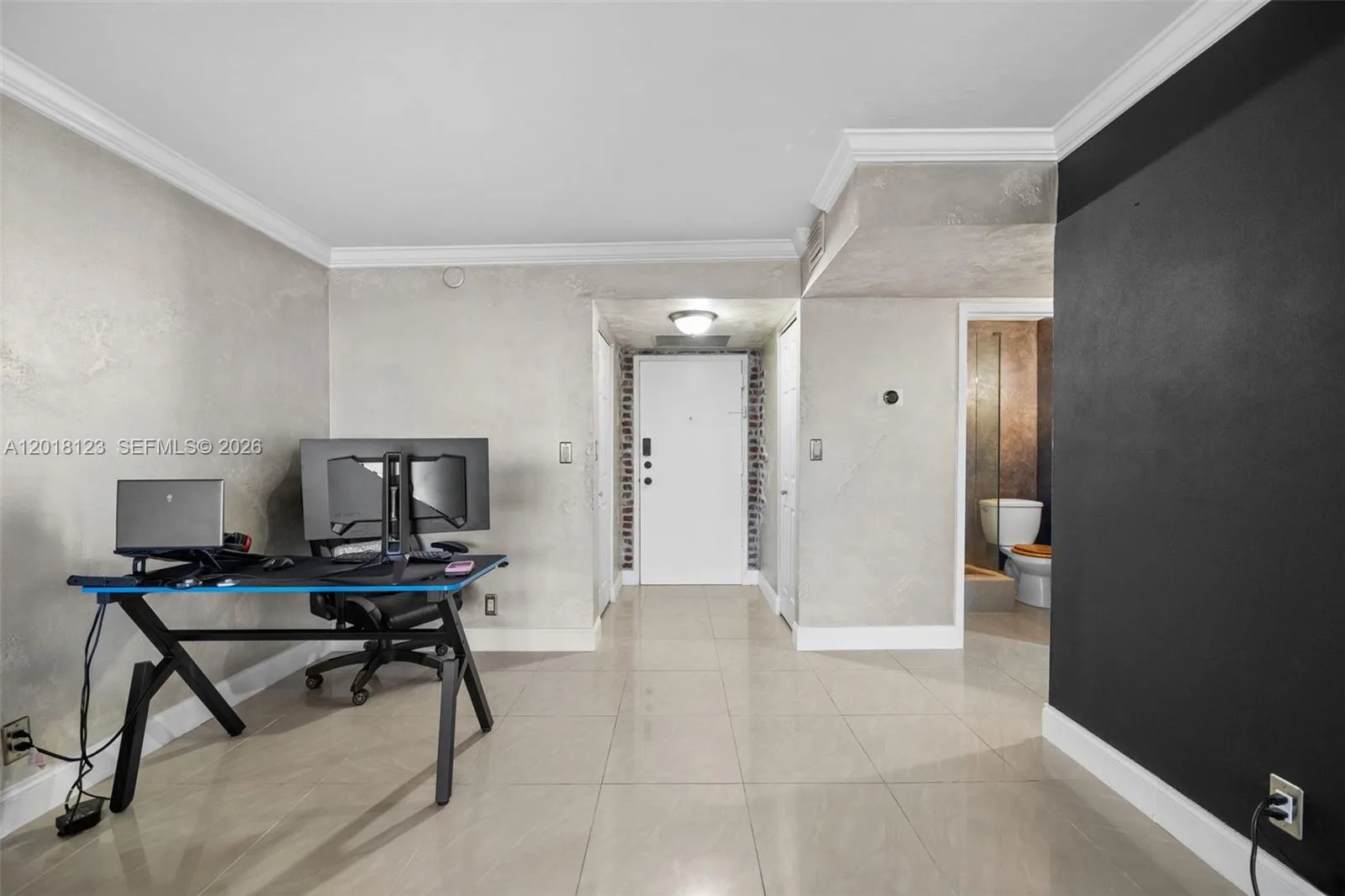 1000 Parkview Dr # 1025, Hallandale Beach, FL 33009 photo 4