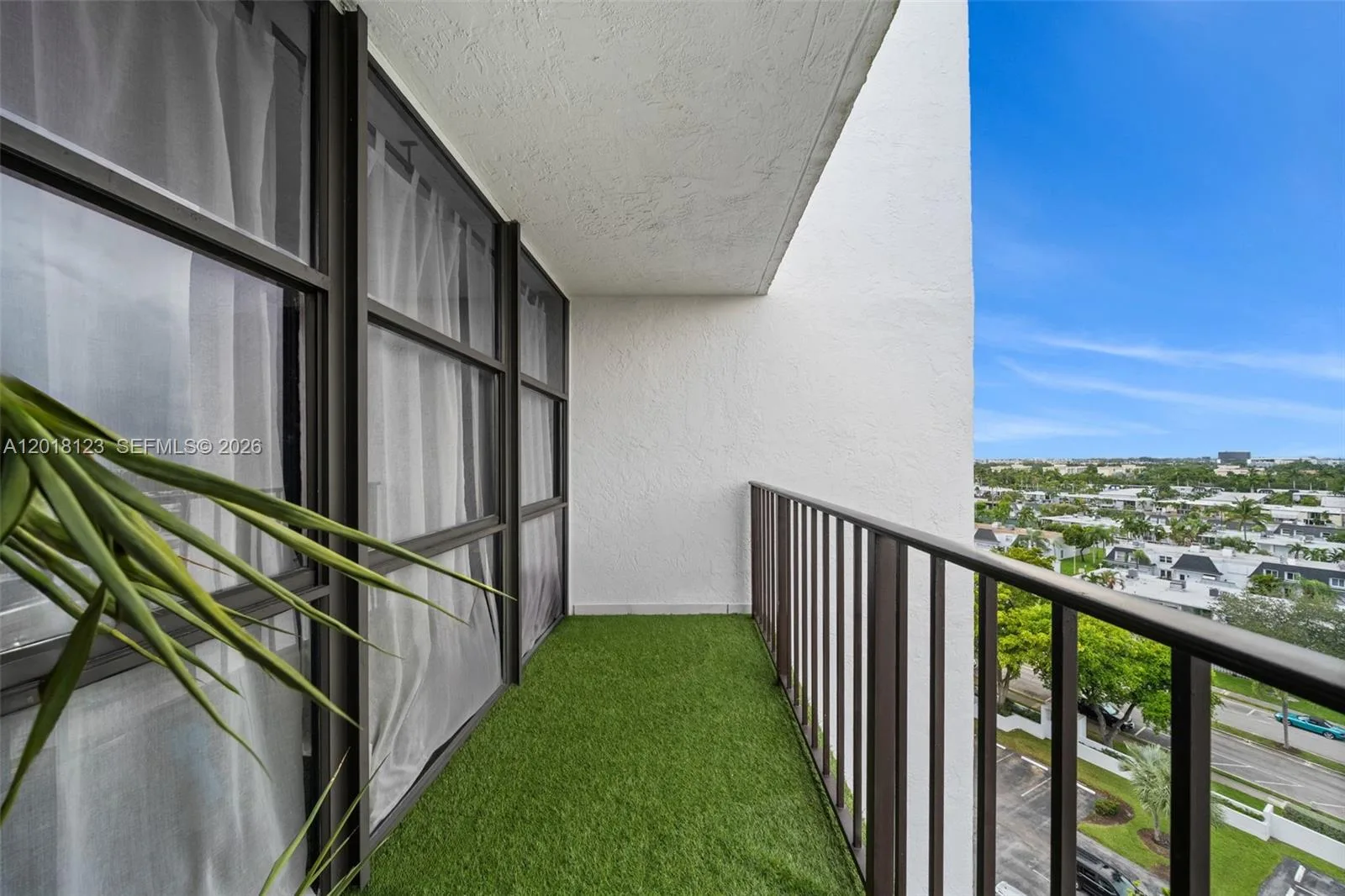 1000 Parkview Dr # 1025, Hallandale Beach, FL 33009 photo 9