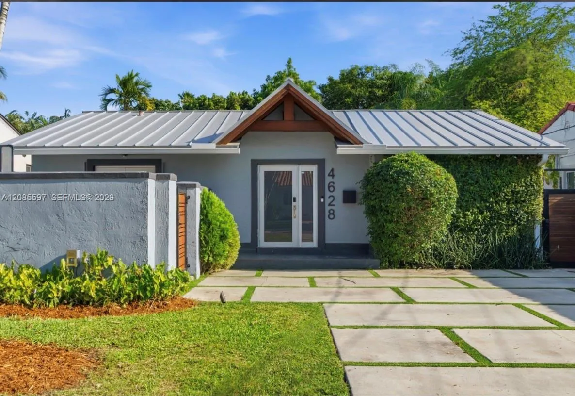 4628 SW 10th St # 4628, Miami, FL 33134