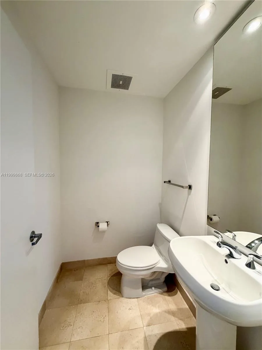 1050 Brickell Ave # 2420, Miami, FL 33131 photo 3
