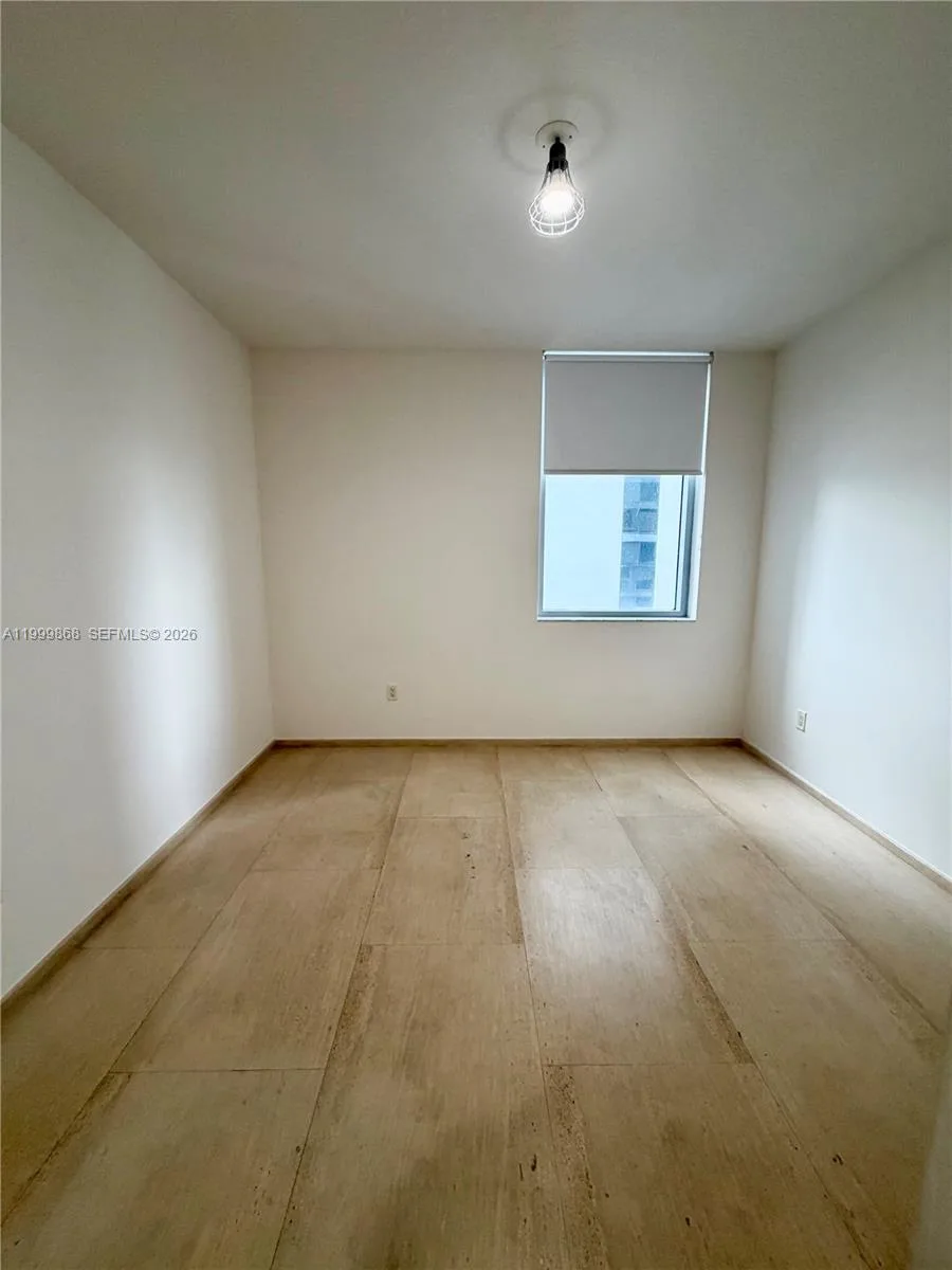 1050 Brickell Ave # 2420, Miami, FL 33131 photo 7