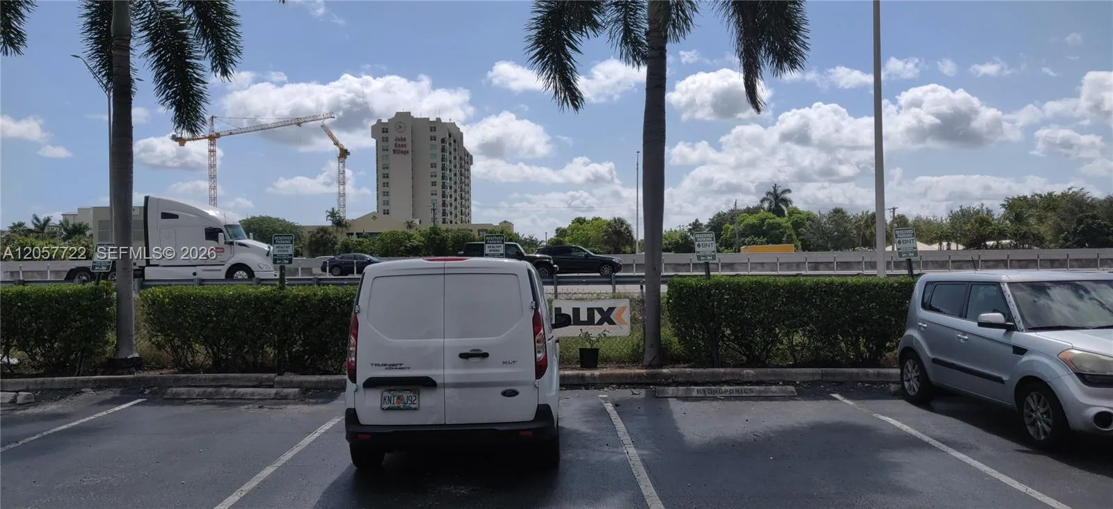 590 SW 9th Ter, Pompano Beach, FL 33069 photo 4