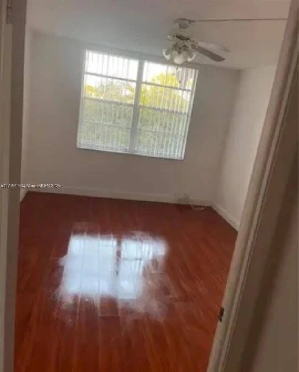 6700 Cypress Rd # 512, Plantation, FL 33317 photo 8