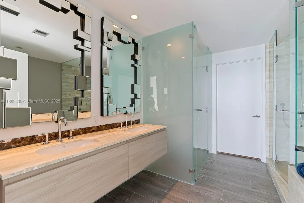 2900 NE 7 Ave # 3605, Miami, FL 33137 photo 10