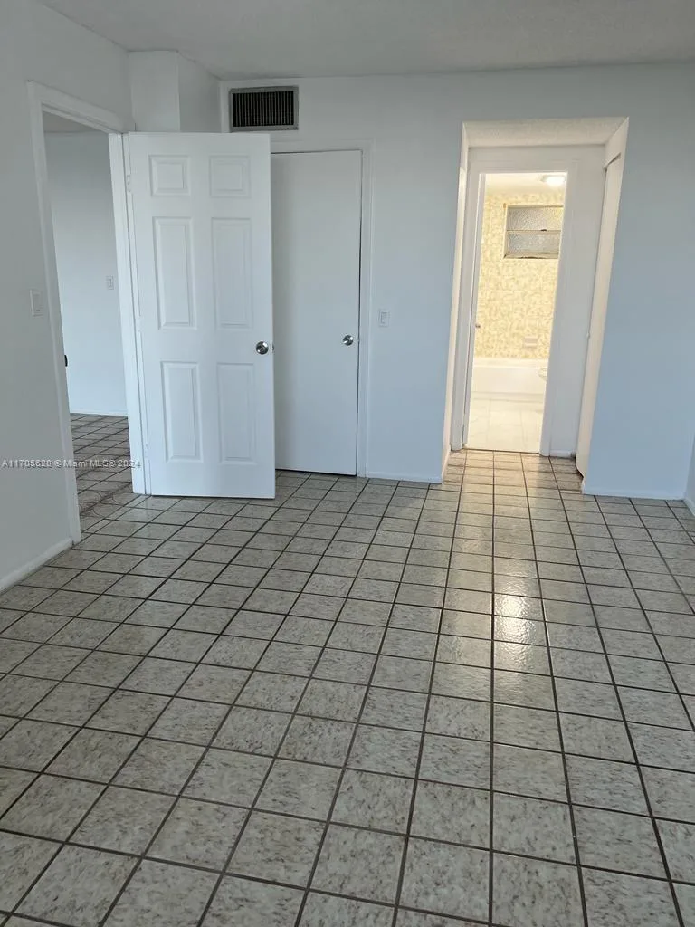 15600 NW 7th Ave # 821, Miami, FL 33169 photo 7