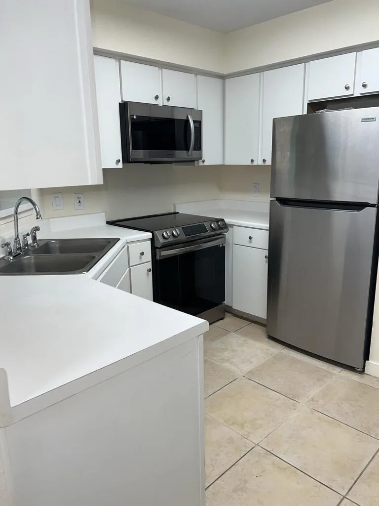 2350 NW 33rd Street # 807, Oakland Park, FL 33309 photo 11